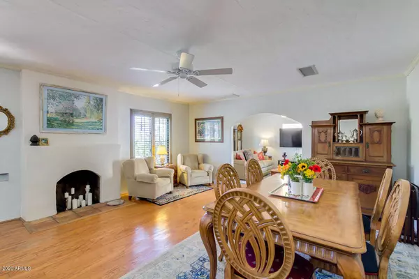 Phoenix, AZ 85014,1137 E FERN Drive S