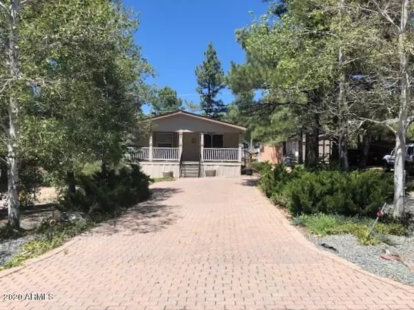 350 E OAK Drive, Munds Park, AZ 86017