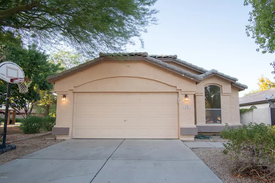 1776 E PONY Lane, Gilbert, AZ 85295