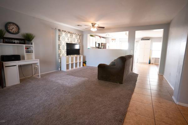 Coolidge, AZ 85128,454 N 10TH Place