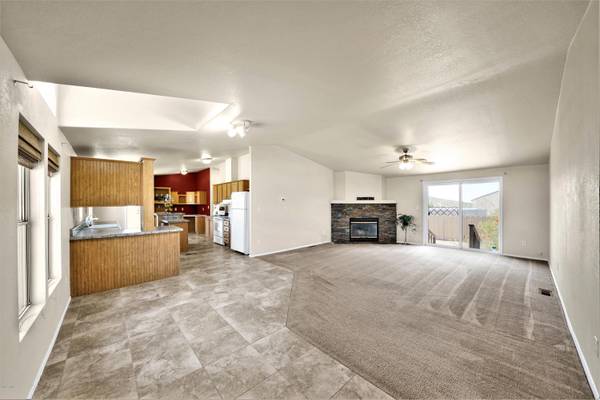 New River, AZ 85087,105 E SABROSA Drive