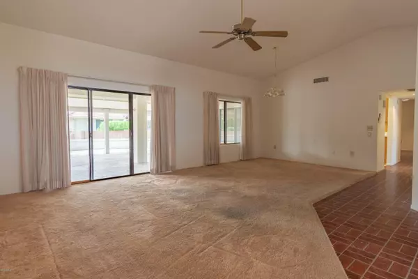 Sun City West, AZ 85375,13711 W FRANCISCAN Drive