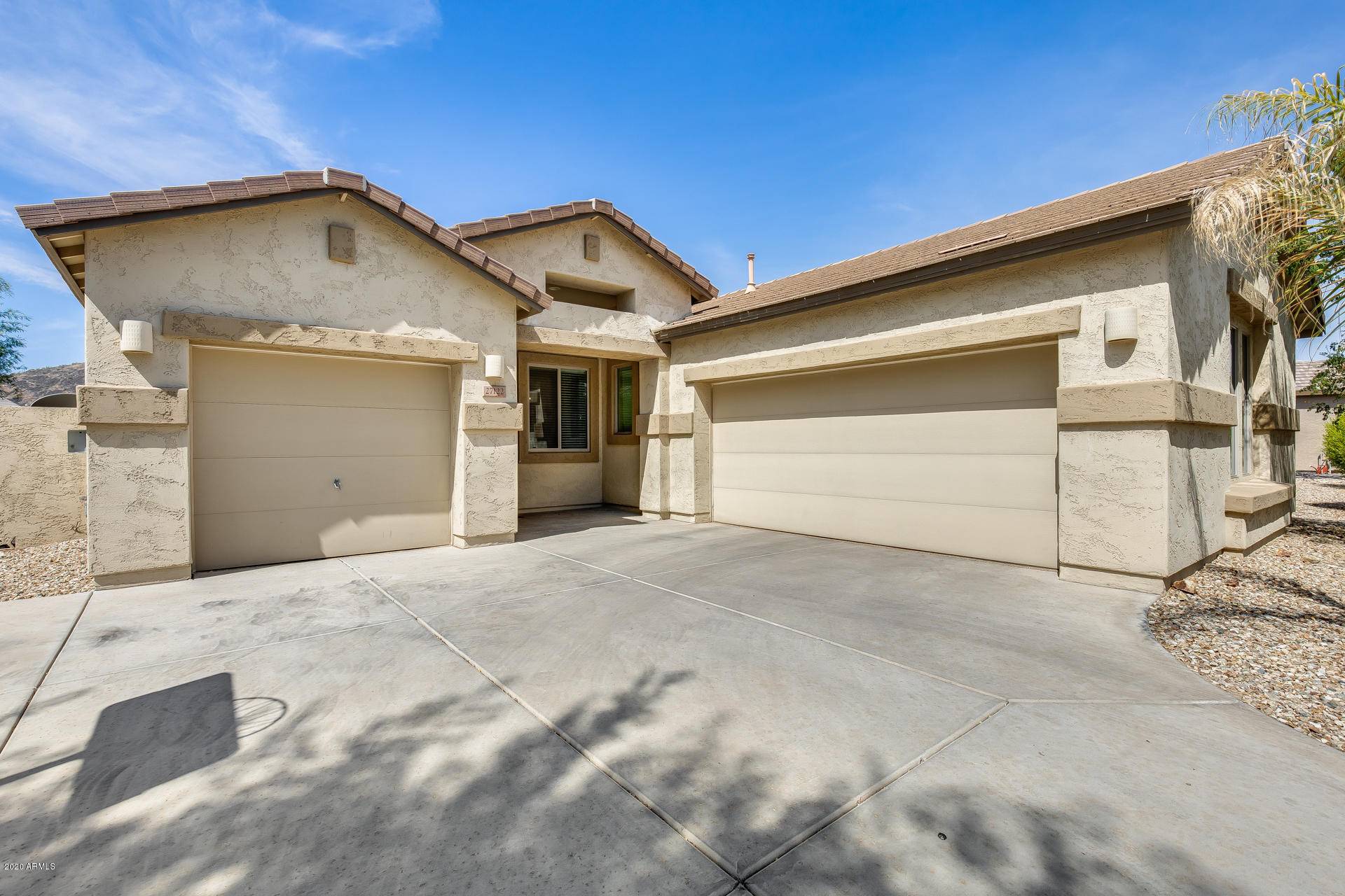 27122 N 54TH Avenue, Phoenix, AZ 85083