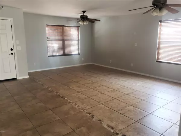 Phoenix, AZ 85083,3131 W MOLLY Lane