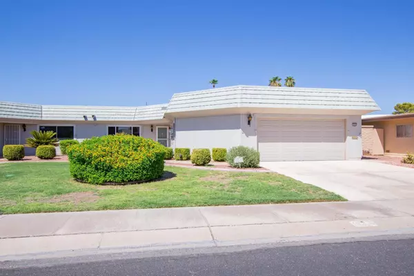 10216 W PINEAIRE Drive, Sun City, AZ 85351