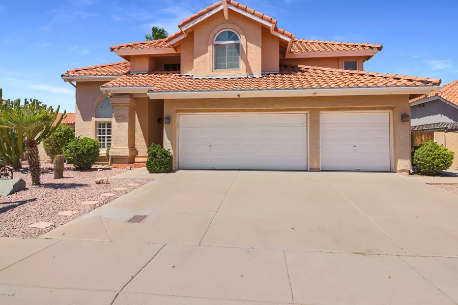 2950 E REDWOOD Lane, Phoenix, AZ 85048