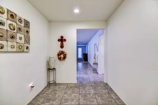 Tolleson, AZ 85353,10149 W MARGUERITE Avenue