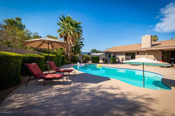 Paradise Valley, AZ 85253,5020 N CHIQUITA Lane