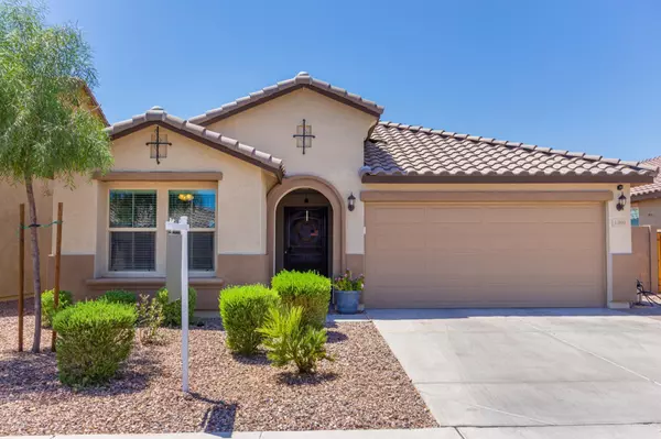 1360 N CLAIBORNE --, Mesa, AZ 85205