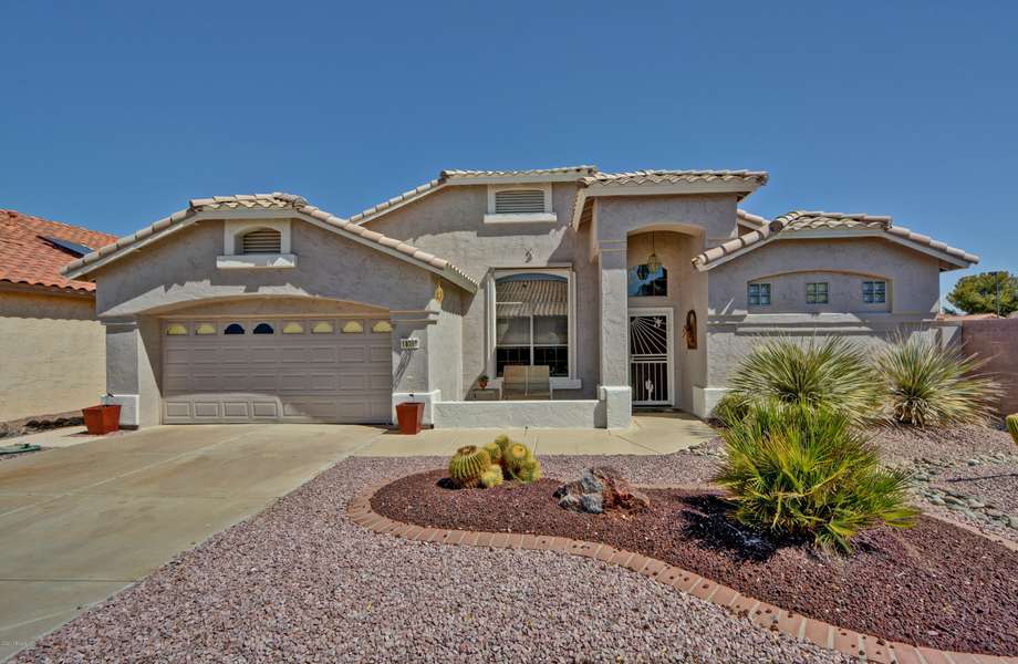 18319 N KRISTA Way, Surprise, AZ 85374