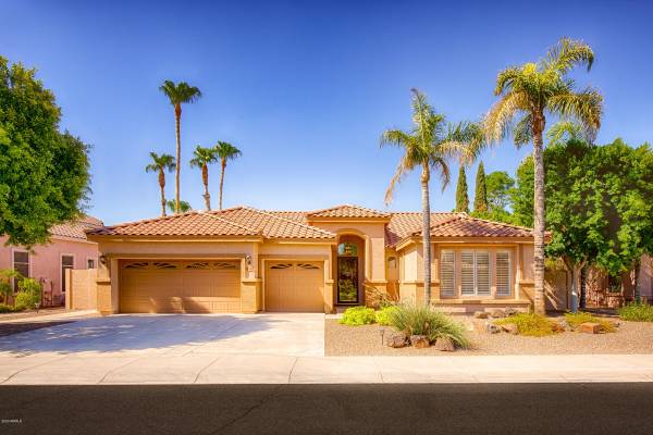 Glendale, AZ 85308,6818 W SKYLARK Drive