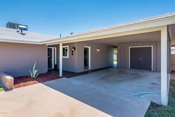 Tempe, AZ 85282,1645 E MANHATTON Drive