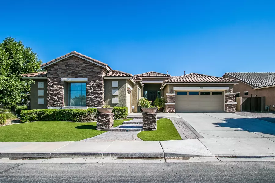 4050 E BEECHNUT Place, Chandler, AZ 85249