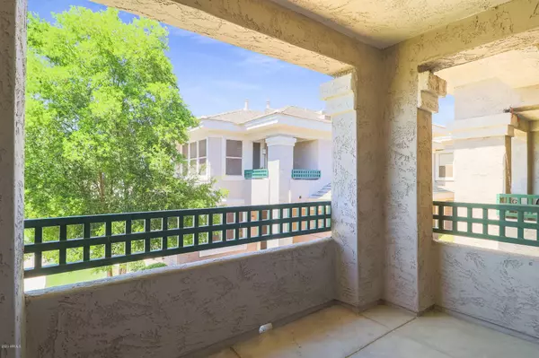 Scottsdale, AZ 85254,15221 N CLUBGATE Drive #2128