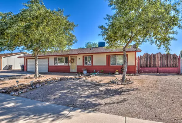 Mesa, AZ 85207,1436 N ROWEN --