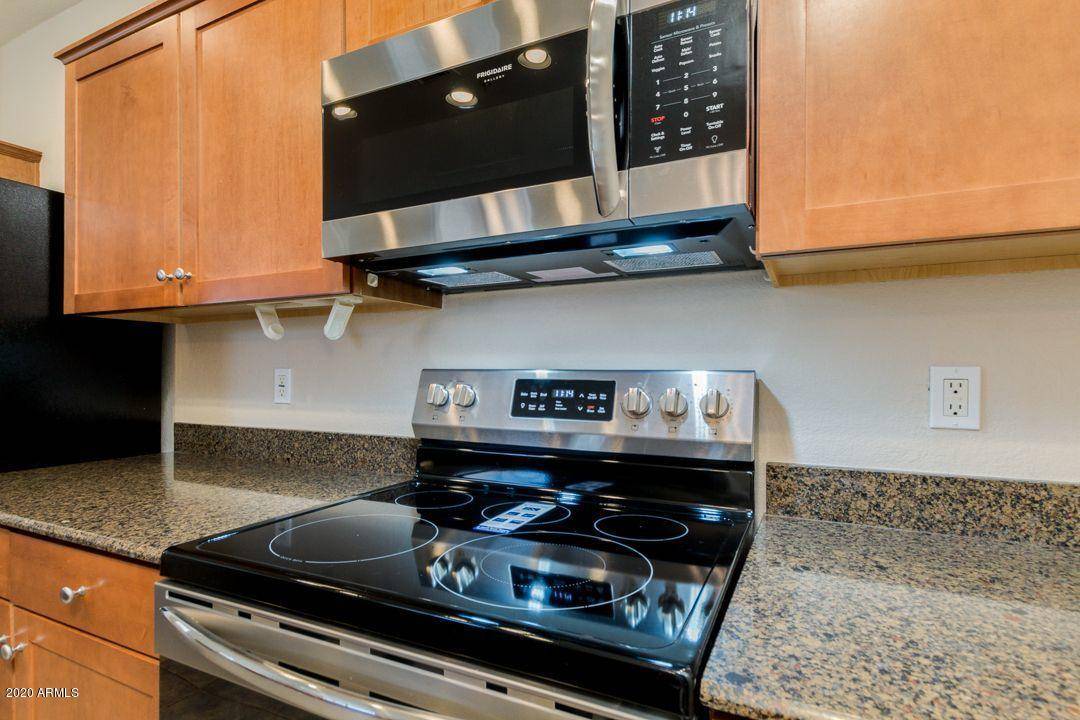 Mesa, AZ 85209,1255 S RIALTO -- #83