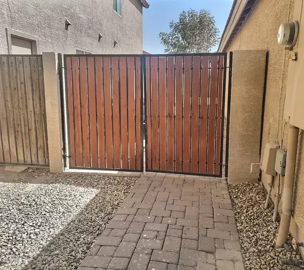 Tolleson, AZ 85353,9323 W KINGMAN Street