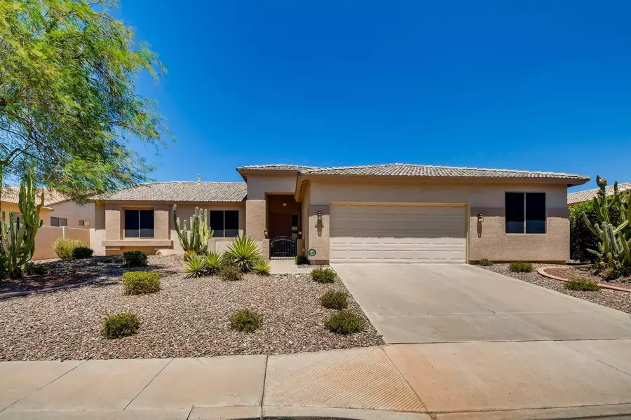 2082 E PALM BEACH Drive, Chandler, AZ 85249