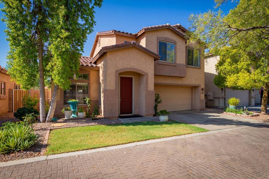 2621 E RIVIERA Drive, Chandler, AZ 85249