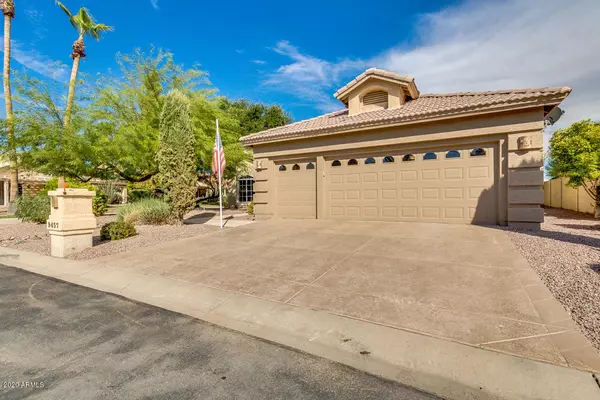 Sun Lakes, AZ 85248,9437 E CEDAR WAXWING Drive