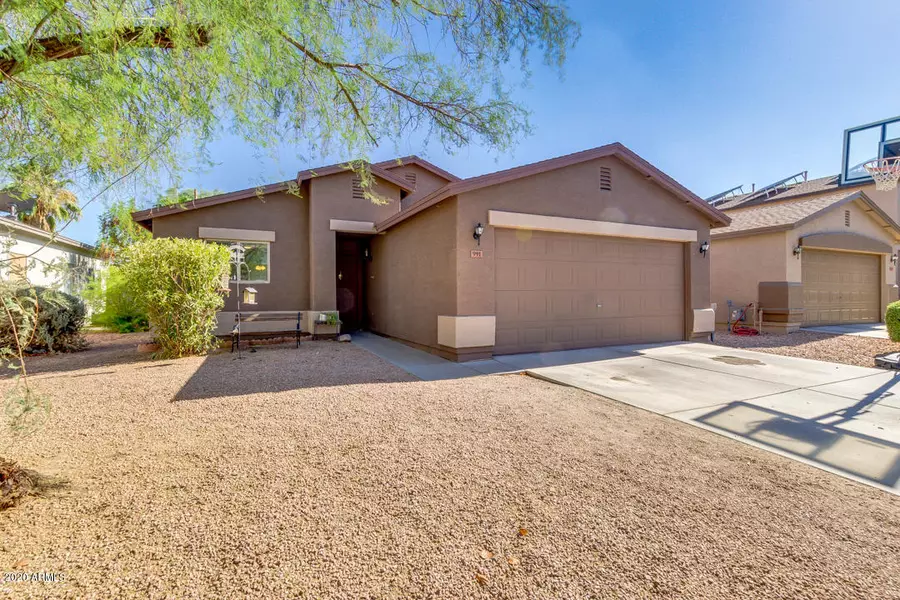 991 E COWBOY COVE Trail, San Tan Valley, AZ 85143