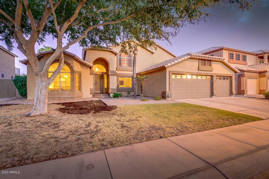 807 S COPPER KEY Court, Gilbert, AZ 85233