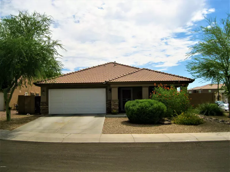 9705 N PEMBROKE Court, Waddell, AZ 85355