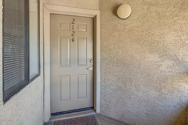 Scottsdale, AZ 85258,9460 E MISSION Lane #212