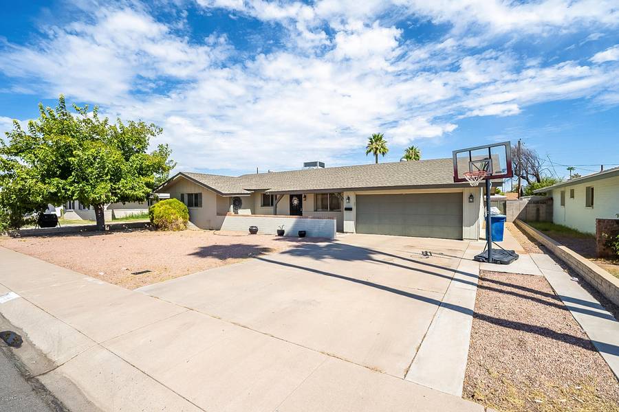 936 E WESLEYAN Drive, Tempe, AZ 85282