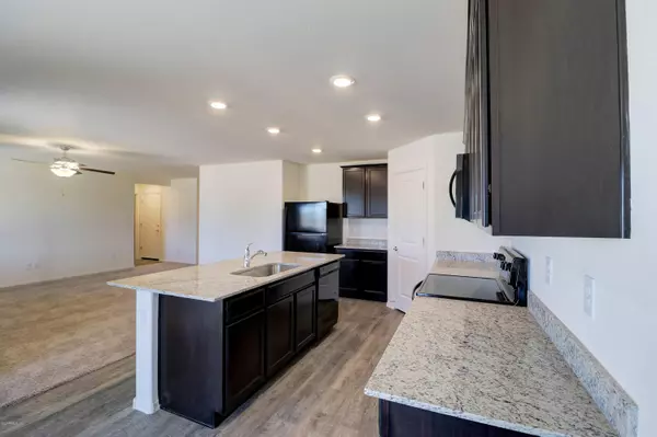 Casa Grande, AZ 85122,541 W BLACK HAWK Place