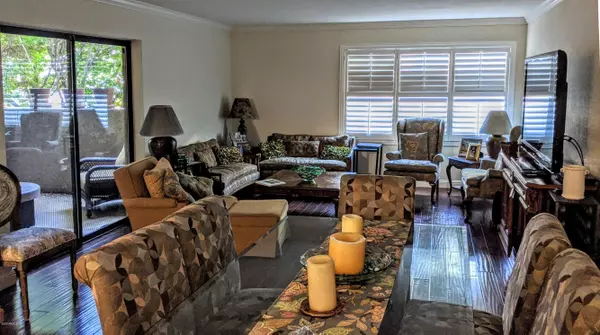 Phoenix, AZ 85016,5132 N 31st Way #114