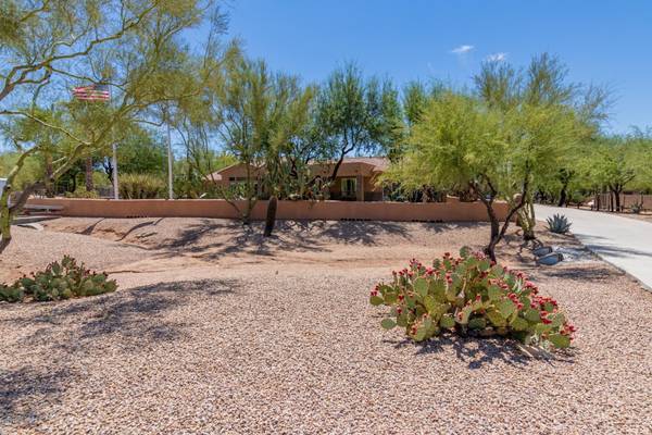 Cave Creek, AZ 85331,6717 E ASHLER HILLS Drive