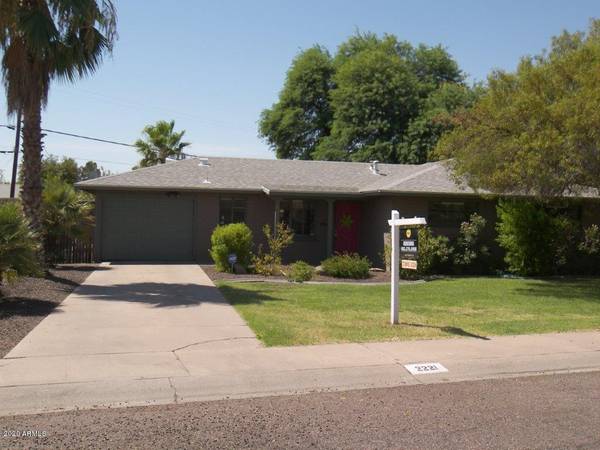 Phoenix, AZ 85015,2221 W FLOWER Street