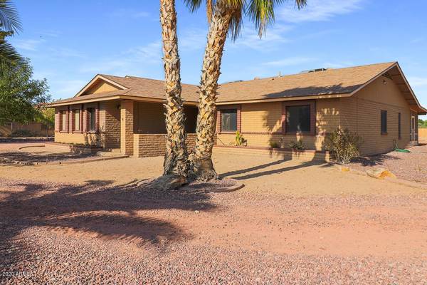 Waddell, AZ 85355,7737 N Perryville Road