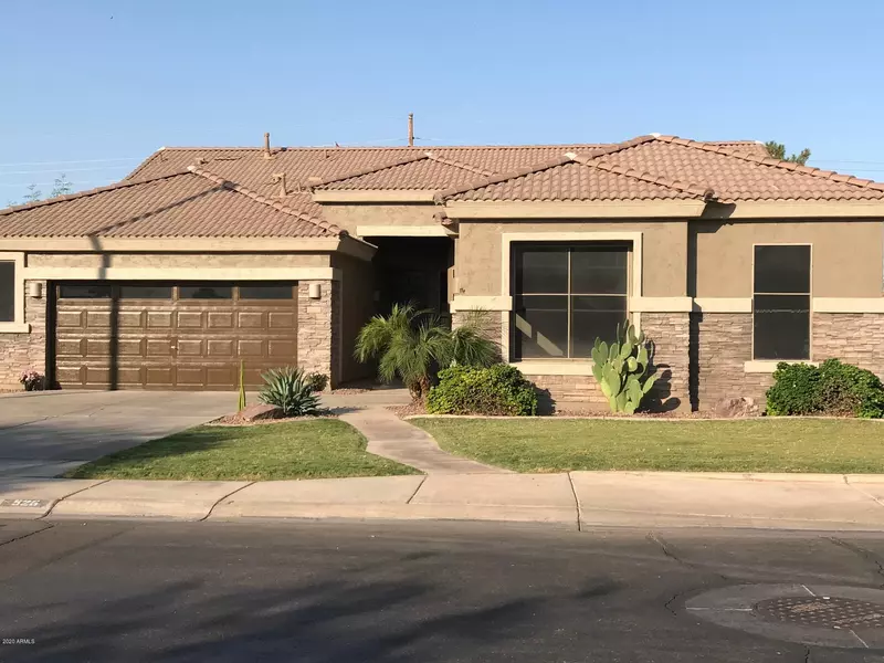 526 N SWALLOW Lane, Gilbert, AZ 85234