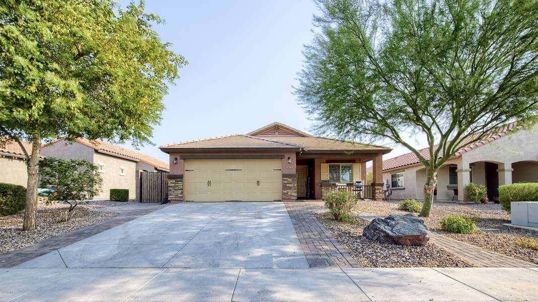 2177 E HAZELTINE Way, Gilbert, AZ 85298