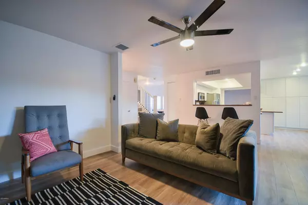 Tempe, AZ 85283,939 E DRIFTWOOD Drive
