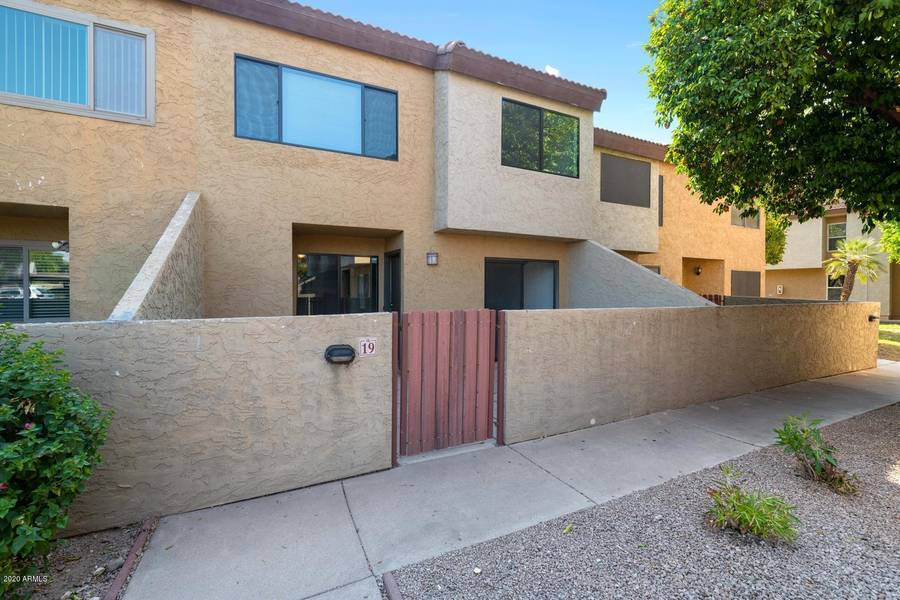 2121 S PENNINGTON Street #19, Mesa, AZ 85202