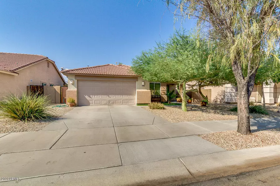 15166 W WOODLANDS Avenue, Goodyear, AZ 85338