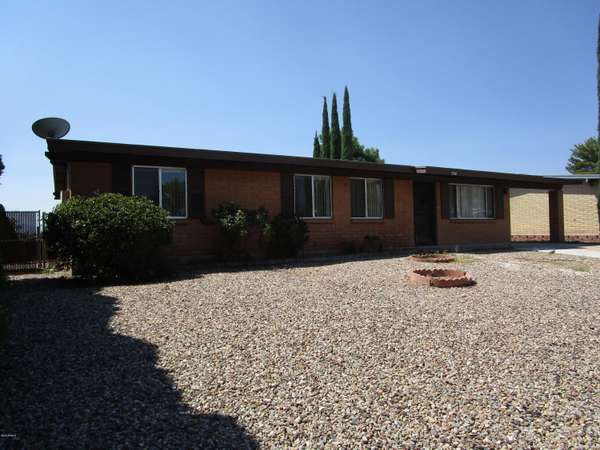 3506 BLACKBIRD Drive, Sierra Vista, AZ 85635