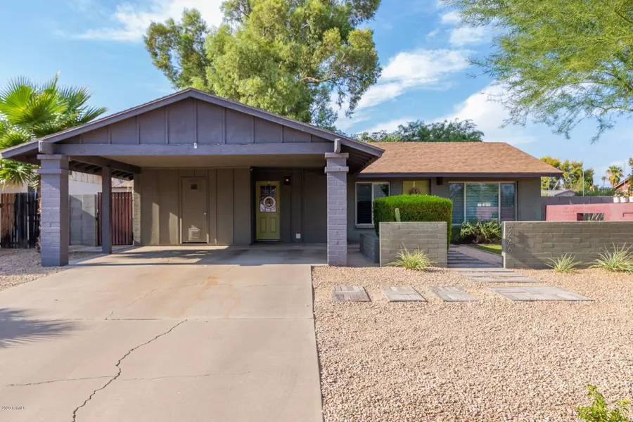 2446 E ASTER Drive, Phoenix, AZ 85032