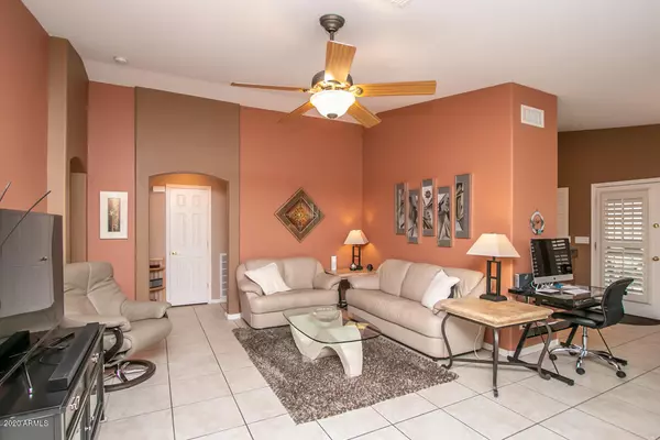 Chandler, AZ 85249,3409 E HAZELTINE Way