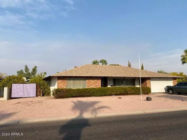 607 S Revolta Circle, Mesa, AZ 85208