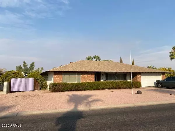 607 S Revolta Circle, Mesa, AZ 85208