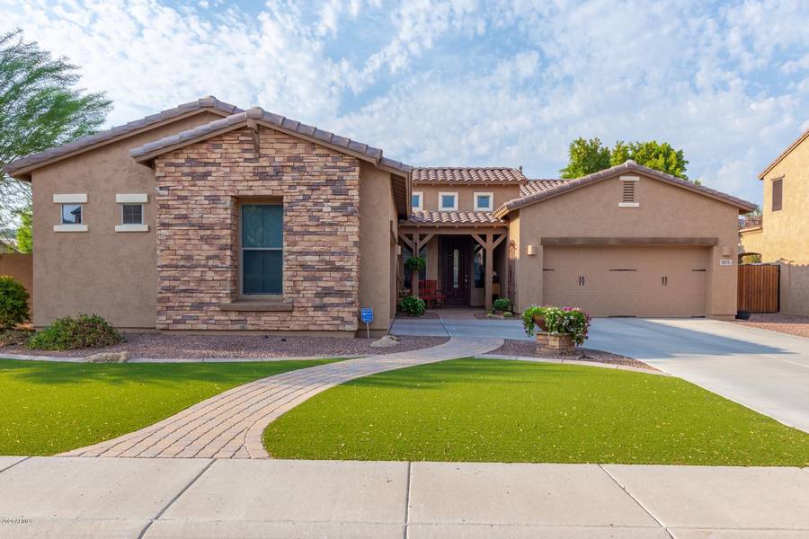 9175 W PINNACLE VISTA Drive, Peoria, AZ 85383