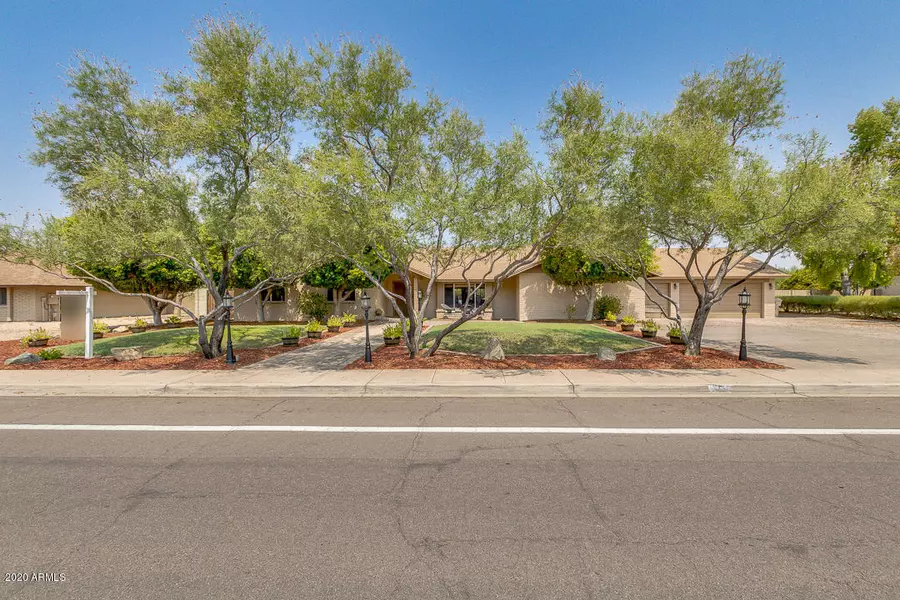 5944 W GROVERS Avenue, Glendale, AZ 85308