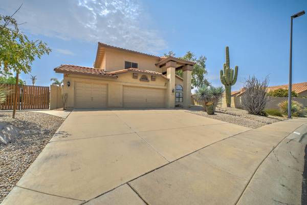 Gilbert, AZ 85233,859 W ROYAL PALMS Drive