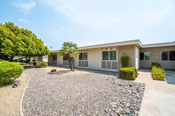 14205 N THUNDERBIRD Boulevard, Sun City, AZ 85351