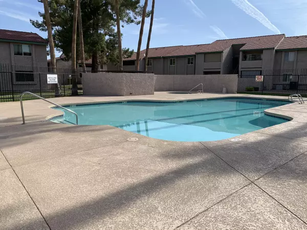 623 W GUADALUPE Road #240, Mesa, AZ 85210