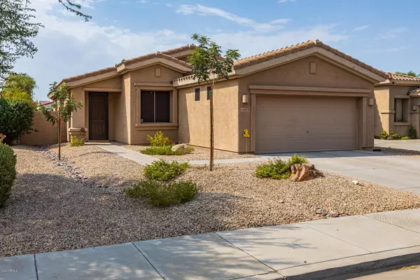 14477 W INDIANOLA Avenue, Goodyear, AZ 85395